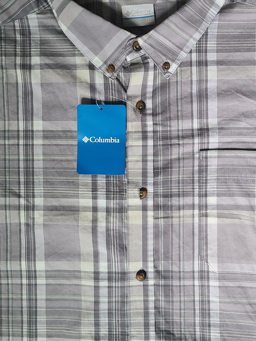 Columbia Men’s Gray Plaid Button-Down Shirt